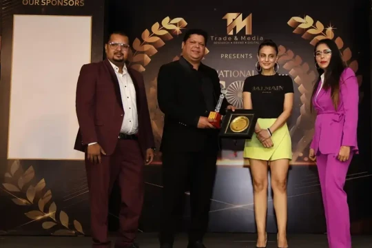 Medical Excellence Award by Ameesha Patel